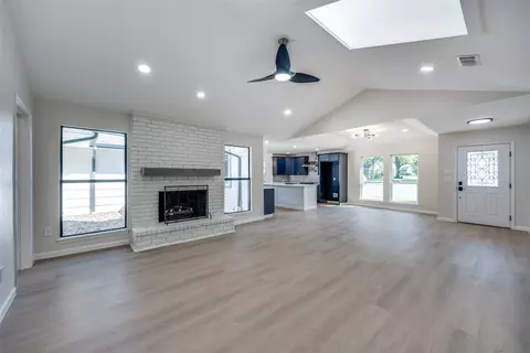12621 Wharton Dr, Dallas, TX 75243