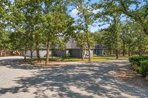 252 Paradise Canyon Cir, Paradise, TX 76073