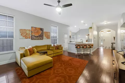8837 San Joaquin Trl, Fort Worth, TX 76118