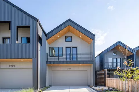 2318 Kirby St, Dallas, TX 75204