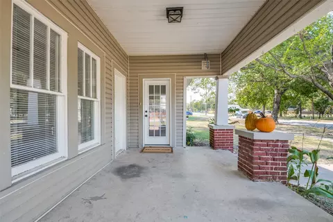 508 E Brin St, Terrell, TX 75160 photo 4