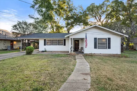 212 S Cotton St, Fairfield, TX 75840
