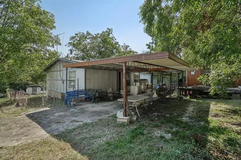 312 Luna Vista Dr, Fort Worth, TX 76108