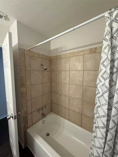 2925 Needles St, Euless, TX 76040 photo 12