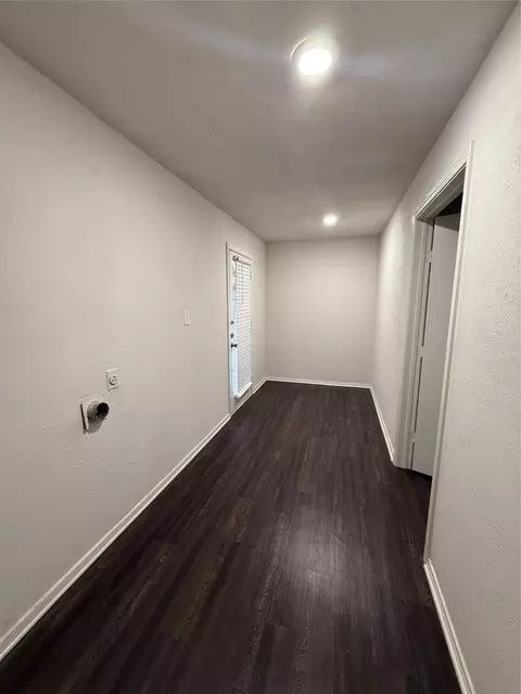 2925 Needles St, Euless, TX 76040 photo 17