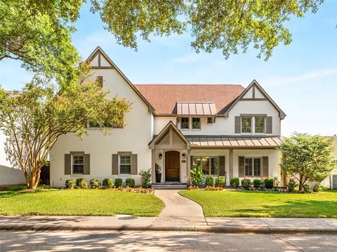 9424 Spring Branch Dr, Dallas, TX 75238