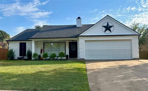 8206 Pacific Pearl Dr, Rowlett, TX 75089