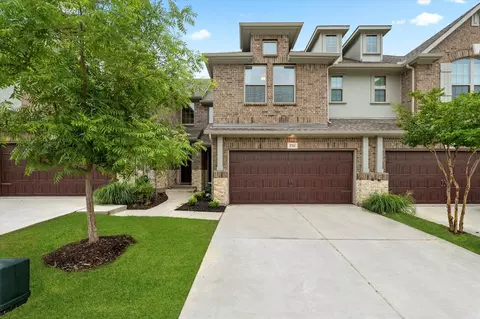 2712 Starburst Dr, Little Elm, TX 75068