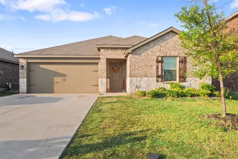 151 Seabiscuit Dr, Caddo Mills, TX 75135