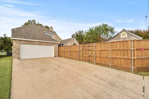 2410 Echo Ct, Rowlett, TX 75088 photo 36