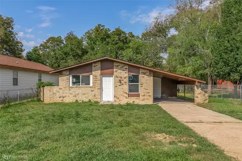 358 E 80th St, Shreveport, LA 71106