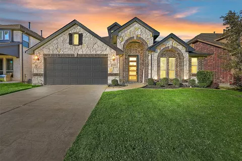 1309 Thrasher Dr, Little Elm, TX 75068