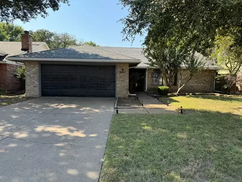 5406 Cold Springs Dr, Arlington, TX 76017