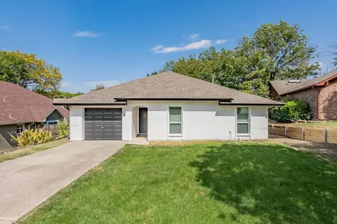 204 W Graham St, Mckinney, TX 75069
