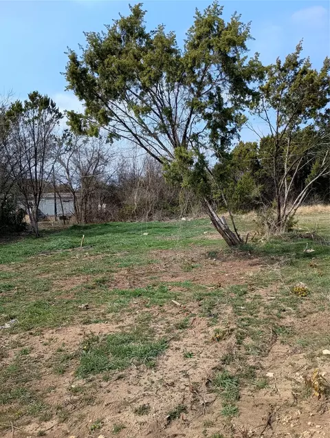 3508 Evergreen Dr, Granbury, TX 76048