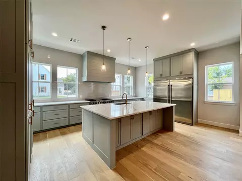 5722 Randolph Ct, Westworth Village, TX 76114