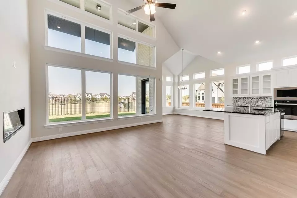 Living - 2840 Sunfish St, Prosper, TX 75078 photo 2 of 5