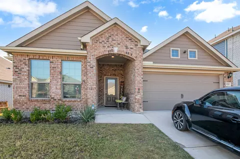 325 Lowery Oaks Trl, Fort Worth, TX 76120