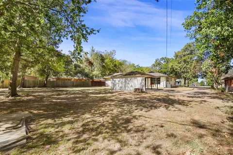 Exterior - 204 Walnut St, Terrell, TX 75160 photo 6 of 6