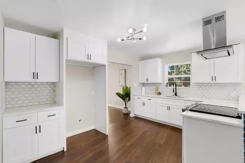 Kitchen - 204 Walnut St, Terrell, TX 75160 photo 4 of 4