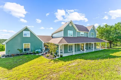 1460 Lighthouse Dr, Bluff Dale, TX 76433