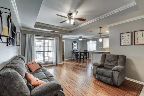 405 Lantana Ter, Waxahachie, TX 75165