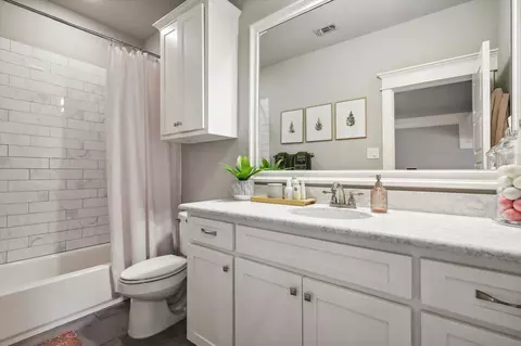 Bath - 414 Hearth Ter, Argyle, TX 76226 photo 5 of 5