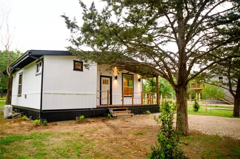 500 Stone Cir, Gordonville, TX 76245