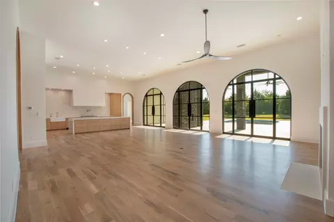 Living - 620 Rustic Ridge Dr, Heath, TX 75032 photo 1 of 3