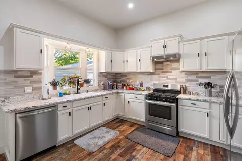 Kitchen - 1306 Arp St, Commerce, TX 75428 photo 1 of 4