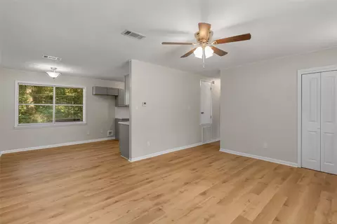 Living - 201 Shirley Dr, Minden, LA 71055 photo 4 of 4