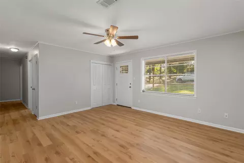 Living - 201 Shirley Dr, Minden, LA 71055 photo 2 of 4