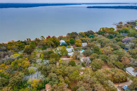 507 June Rd, Shady Shores, TX 76208