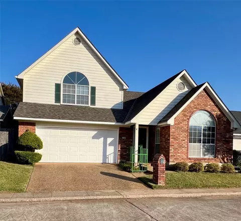 418 Tulip Dr, Shreveport, LA 71115