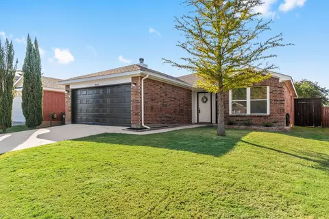 1565 Knottingham Dr, Little Elm, TX 75068