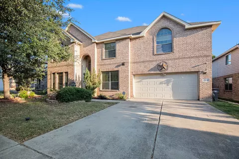 10612 Vista Heights Blvd, Fort Worth, TX 76108