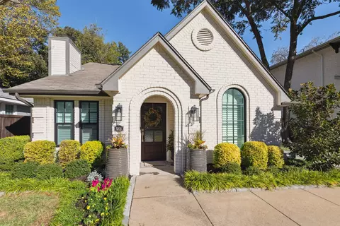 5821 Velasco Ave, Dallas, TX 75206
