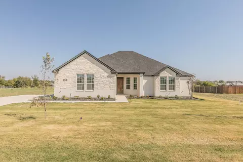 108 Rock Dove Rd, Joshua, TX 76058