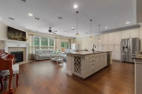 2517 Jackson Dr, Lewisville, TX 75067