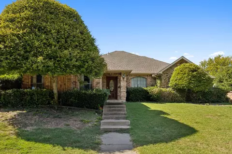 601 Bent Creek Dr, Desoto, TX 75115