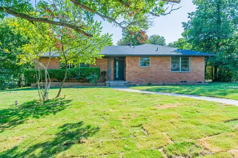 3412 Springwood Ln, Dallas, TX 75233
