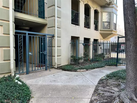 3105 San Jacinto St #114, Dallas, TX 75204