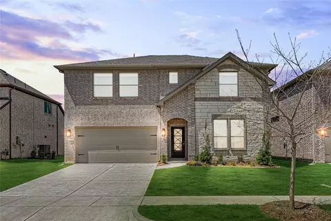 1544 Laurel Ave, Aubrey, TX 76227