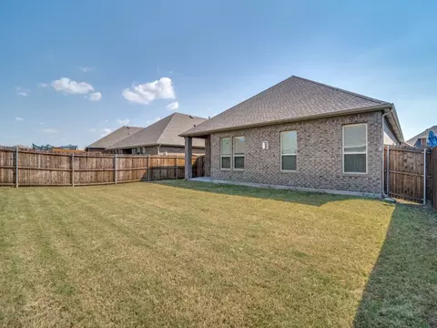 Exterior - 4090 Ellinger Dr, Heath, TX 75126 photo 3 of 3