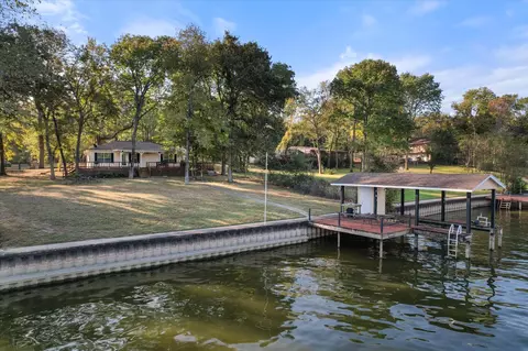 140 Knights Cir, Streetman, TX 75859