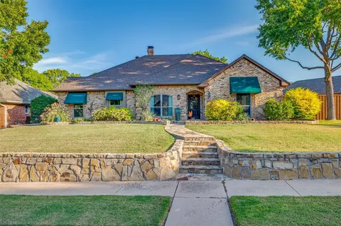 736 Meadowlark Ln, Coppell, TX 75019