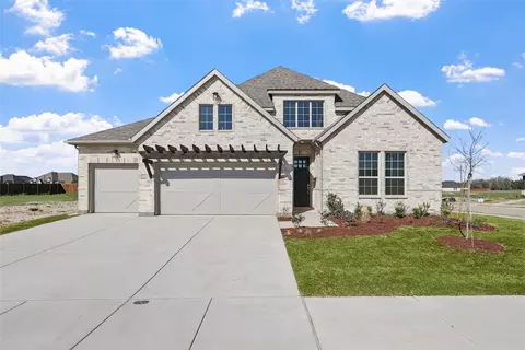 569 Pebble Dr, Waxahachie, TX 75167