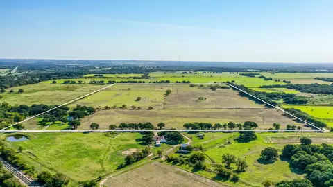 View/Area - 301 County Road 313, Comanche, TX 76442 photo 1 of 7