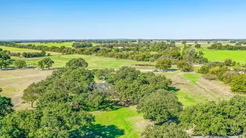 View/Area - 301 County Road 313, Comanche, TX 76442 photo 2 of 7