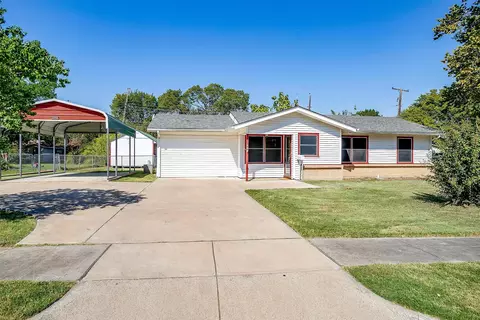 100 SW Taylor St, Burleson, TX 76028
